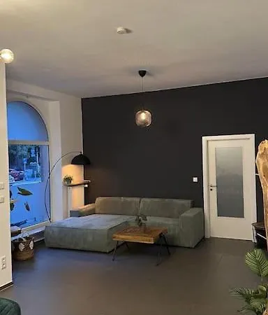 Upperroom - Apartment *